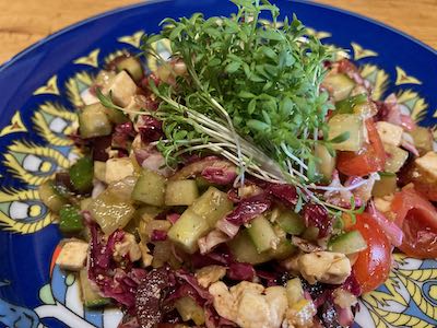 Mediterraner Salat mit Feta
