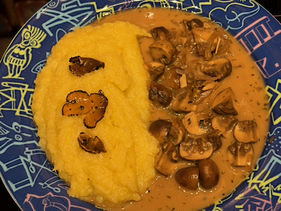 Champignons á la crème mit getrüffeltem Rüben-Erdäpfelpürree