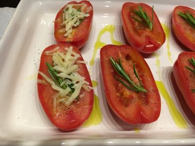 Überbackene Tomaten roh