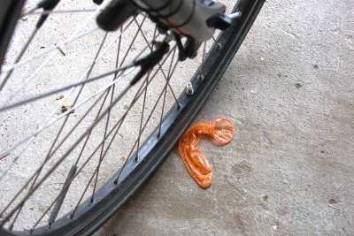 Fahrrad und Kondom